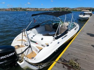 Aluguel de Lancha Baía de Todos os Santos