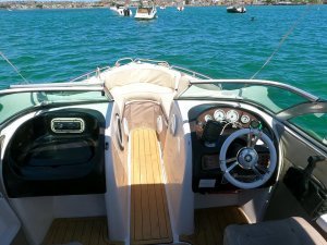 Aluguel de Lancha Baía de Todos os Santos