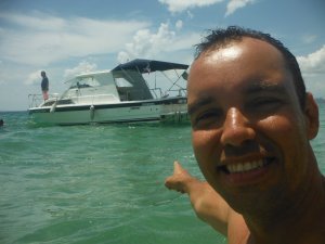 Aluguel de Lancha Baía de Todos os Santos