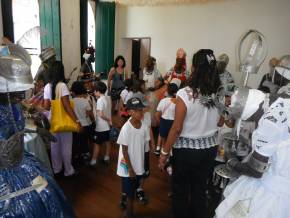 Escola Arco Íris - City Tour Histórico com Roteiro Afro