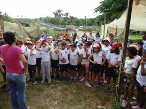 Escola Arco Iris Visita ao Horto Hidroponico  Camaçari-Ba