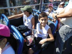 Escola Girassol - Passeio no Salvador Bus - 23/08