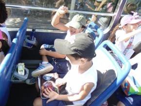 Escola Girassol - Passeio no Salvador Bus - 23/08