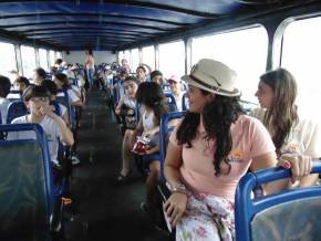 Escola Girassol - Passeio no Salvador Bus - 23/08