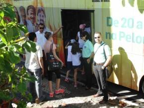 Escola Girassol - Passeio no Salvador Bus - 23/08