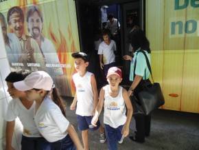 Escola Girassol - Passeio no Salvador Bus - 23/08