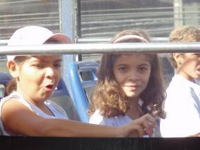Escola Girassol - Passeio no Salvador Bus - 23/08