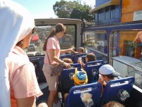 Escola Girassol - Passeio no Salvador Bus - 23/08