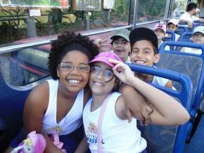 Escola Girassol - Passeio no Salvador Bus - 23/08