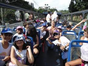 Escola Girassol - Passeio no Salvador Bus - 23/08