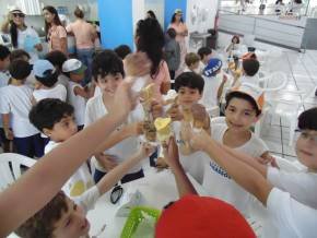 Escola Girassol - Passeio no Salvador Bus - 23/08