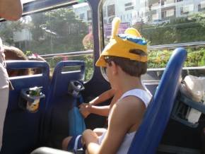 Escola Girassol - Passeio no Salvador Bus - 23/08