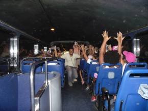 Escola Girassol - Passeio no Salvador Bus - 23/08