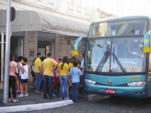Museu da Coelba - Escola girassol com Luiz Guia Turma 6