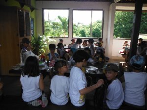 Passeio ao Zoologico com Escola Girassol 120 alunos.
