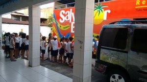 Passeio no Salvador Bus com Sorveteria da Ribeira da Escola Arco - iris